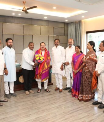 జేపీ నడ్డాను కలిసిన తెలంగాణ బీజేపీ నేతలు