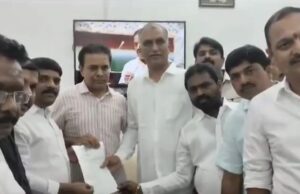 బీఆర్ఎస్ నేతలతో ఎమ్మెల్సీ తీన్మార్ మల్లన్న భేటీ