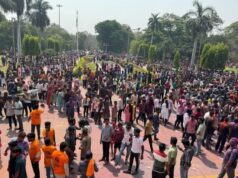 తెలంగాణలో ఘనంగా హోలీ సంబరాలు