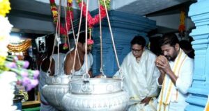 కాళేశ్వర ముక్తేశ్వర స్వామి వారిని దర్శించుకున్న సీఎం రేవంత్ రెడ్డి