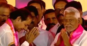 బీఆర్ఎస్ లో చేరిన మాజీ మంత్రి జీవన్ రెడ్డి