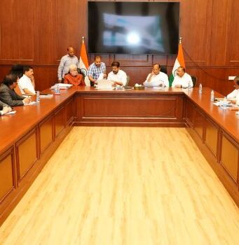 శాసనసభ ప్రాంగణంలో చేపట్టాల్సిన పనులపై సీఎం సమీక్ష
