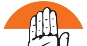 కేరళ ‘హస్త’గతం