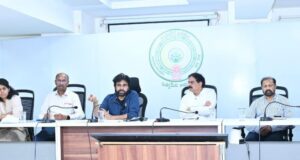 కాలుష్య వ్యర్ధాలను పూర్తిస్థాయిలో శుద్ధి చేయాలి: డిప్యూటీ సీఎం