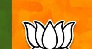 బెంగాల్ లో వికసించిన కమలం
