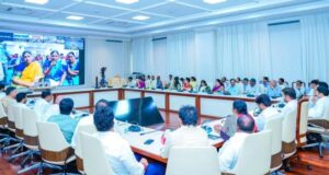 మహిళా సంఘాలకు త్వరలో సూపర్ బజార్లు: సీఎం