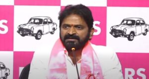 రాజ్యాంగ స్ఫూర్తికి విరుద్ధంగా ప్రభుత్వం వ్యవహరిస్తోంది: శ్రీనివాస్ గౌడ్