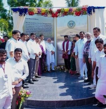 తెలంగాణ భవిష్యత్తు తరగతి గదుల్లో ఉంది: సీఎం రేవంత్