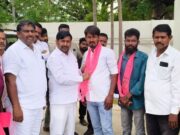 బీఆర్ఎస్ పార్టీలో చేరిన కాంగ్రెస్ నాయకులు
