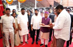 క్రీడా అభివృద్ధి పనులను ప్రారంభించిన గవర్నర్