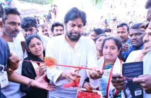హైదరాబాద్ లో జనసేన కార్యాలయాన్ని ప్రారంభించిన పవన్ కళ్యాణ్