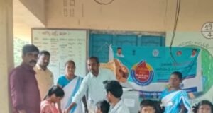 కొత్తగూడెంలో పల్స్ పోలియో కార్యక్రమం ప్రారంభించిన సర్పంచ్