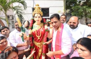 తెలంగాణ భవన్లో ఘనంగా రాష్ట్ర అవతరణ వేడుకలు