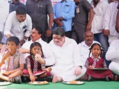 ప్రభుత్వ పాఠశాలలో అల్పాహారం పథకాన్ని ప్రారంభించిన: మంత్రి పొన్నం