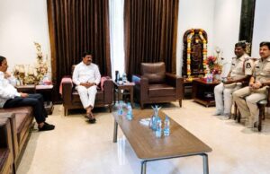 మాజీ మంత్రి ప్రశాంత్ రెడ్డి హౌజ్ అరెస్టు