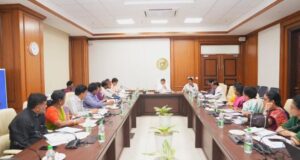 ఆర్టీసీ గుర్తింపు సంఘాల ఎన్నికల ప్రక్రియను ప్రారంభించండి: మంత్రి పొన్నం