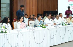 స్వయం సమృద్ధి గ్రామాలే ప్రభుత్వ లక్ష్యం: మంత్రి సీతక్క