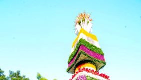 అమరవీరుల స్థూపం వద్ద నివాళులు అర్పించిన సీఎం