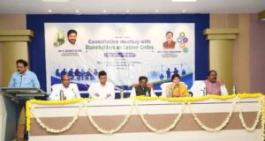 లేబర్ కోడ్స్పై తొందరపాటు నిర్ణయాలు ఉండవు: మంత్రి వివేక్