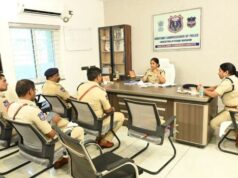 వనస్థలిపురం ఏసీపీ కార్యాలయాన్ని తనిఖీ చేసిన కమిషనర్