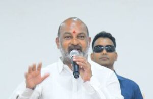 దేశం ఫస్ట్.. పార్టీ నెక్స్ట్: కేంద్ర మంత్రి బండి సంజయ్