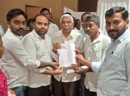 ‘తెలంగాణ ఉద్యమకారులకు ప్రభుత్వం ఇచ్చిన హామీలను అమలు చేయాలి’
