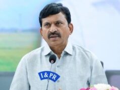 వాయుగుండం నేపథ్యంలో అధికారులు అప్రమత్తంగా ఉండాలి: మంత్రి పొంగులేటి