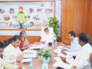 గురుకులాలు, హాస్టళ్లలో ప్రభుత్వ మెనూను అమలు చేయాలి: మంత్రి పొన్నం