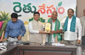 ఎల్-నినో సవాళ్లను ఎదుర్కోవడంలో రైతునేస్తం కీలకం: మంత్రి తుమ్మల