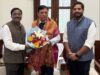కేంద్రమంత్రులతో రాష్ట్ర మంత్రి వివేక్ భేటీ