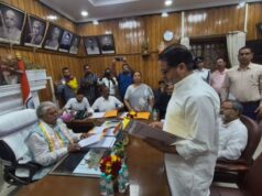 ఎమ్మెల్యేగా ప్రమాణ స్వీకారం చేసిన ప్రశాంత్ కిషోర్