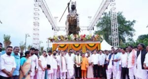 గీత కార్మికుల వృత్తిని కాపాడే బాధ్యత ప్రభుత్వం తీసుకుంటుంది: సీఎం