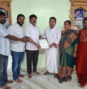 సీఎం సహాయ నిధి చెక్కు అందజేత